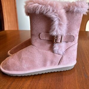 The Children’s Place Pink Fuzzy Boots size 3